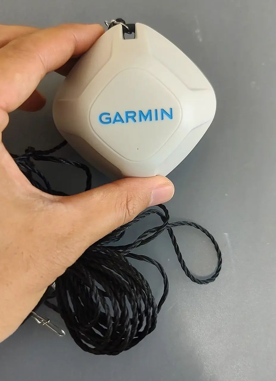 Garmin Striker Castのサイズ感