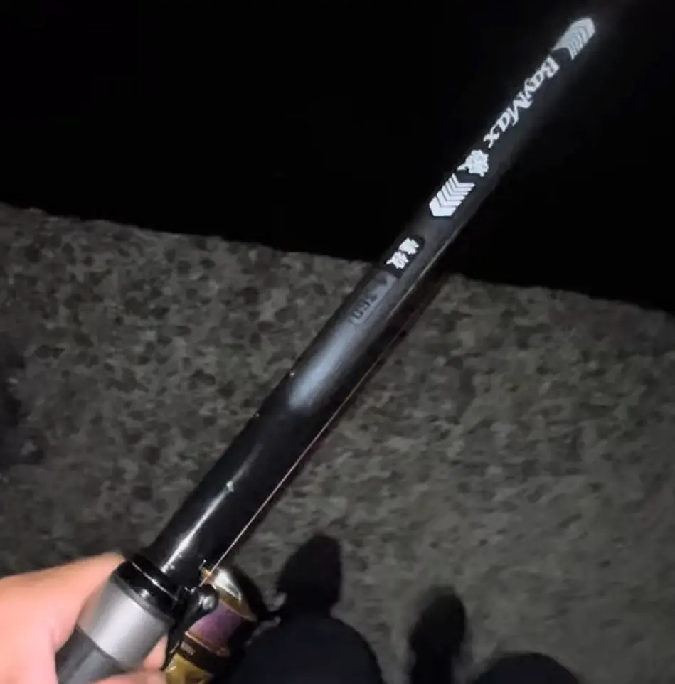 アズーロベイマックス磯遠投4-360